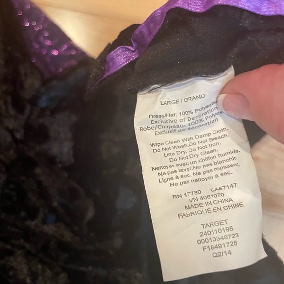 Little girls purple velour witch costume with tights - Picture 4 of 5